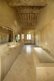 Solo per citare alcuni esempi: Natural Stone Bathrooms Architectural Renovation Vaselli