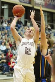 Third-quarter bursts propel Francis Howell, William Chrisman to semifinal  wins