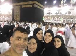 او يمكنك التوجه الى صفحة الاذاعة الخاصة بالقارئ. Ø£Ø®Ø¨Ø§Ø± 24 Ø´Ø§Ù‡Ø¯ Ø¹ØµØ§Ù… Ø§Ù„Ø­Ø¶Ø±ÙŠ ÙŠØ¤Ø¯ÙŠ Ù…Ù†Ø§Ø³Ùƒ Ø§Ù„Ø¹Ù…Ø±Ø© Ø¨Ø±ÙÙ‚Ø© Ø²ÙˆØ¬ØªÙ‡ ÙˆØ¨Ù†Ø§ØªÙ‡