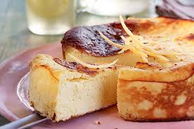 Il Fiadone Dolce Abruzzese E Poco Dolce Ma Il Profumo E Il Sapore Dei Formaggi Misti Lo Rendono Buonissimo E Incredibilmente Go Dolci Ricette Idee Alimentari