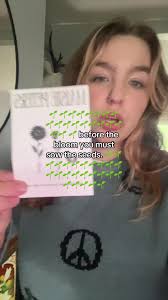 Maisie Peters Makeup