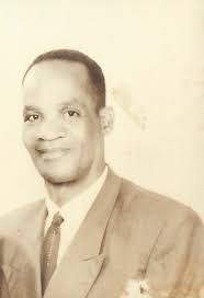 Carta do avô Eduardo Jonatão Chingunji Sr. ao Governo Colonial para ser  transferido do Taraffal/Chão Bom, onde cumpria medidas de fixação de  residência por 12 anos, para ir cumprir o resto da