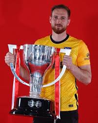 Find more la liga scores and team news at fox sports. Jan Oblak Named La Liga Player Of The Season Glamour Fame