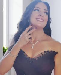 نرمين الفقي فنانة وممثلة مصرية، تعرف على ديانة نرمين الفقي العمر والنشأة والزواج ومعلومات مفصلة , كيف كانت البداية الفنية , لماذا لم تتزوج حتى الآن , ما هو رجل أحلامها. ØµÙˆØ± Ø³Ø§Ø®Ù†Ø© Ù„Ù†Ø±Ù…ÙŠÙ† Ø§Ù„ÙÙ‚ÙŠ ÙˆØªØ¹Ù„ÙŠÙ‚Ø§Øª Ù…Ø«ÙŠØ±Ø© Ù…Ù† Ø§Ù„Ù…ØªØ§Ø¨Ø¹ÙŠÙ† Ù†Ø¬ÙˆÙ… Ø§Ù„ÙÙ† Ø§Ù„Ù…ÙˆØ¬Ø²