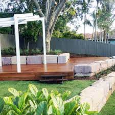 pushing the boundaries and creating a very unique garden for this holland park house this garden features a custom d sloped backyard bali garden front garden