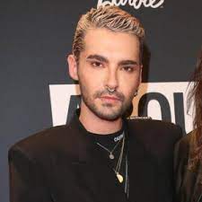 Visit the band's official website @ www.tokiohotel.com. Bill Kaulitz Bio Wiki Tokio Hotel Twin Brother Height Boyfriend Girlfriend Net Worth