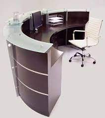 With over a hundred styles & finishes, we can find the perfect first impression to your office. Magaza Ve Market Raflari Curved Reception Desk Wood Reception Desk Reception Desk Design