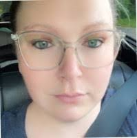 Ashley Wescott's Instagram, Twitter & Facebook