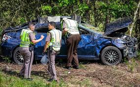 05.05.2020 · florida police investigating car crash more the car came barreling out of a shopping center parking lot in reverse, stopping traffic before it landed car accidents in florida yesterday. Fatal Crash On I 75 A Tractor Trailer And Car Were Involved In An Accident About 5 Miles South Of The Sr200 Exit