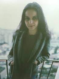 Kontaktai, adresas, registracijos data, ataskaitos ir dar daugiau. íŠ¸ìœ„í„°ì˜ Vincent Vantighem ë‹˜ Fourniret Lors De La Suspension Les Proches De Farida Hammiche Feuillettent Un Album Photo Dans Lequel Figure Ce Portrait Pris En Octobre 1987 Quelques Mois Avant Sa Mort