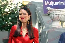 Clotilde armand face marele anunț: Psd Mesaj TranÈ™ant La Adresa Primarului Clotilde Armand Nu Mai MinÈ›iÈ›i IeÈ™iÈ›i Din Bula De Pe Facebook Evenimentul Zilei