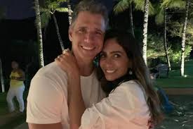 Tamanho família homenageando o marcio garcia. Marcio Garcia Se Declara Em Aniversario Da Esposa Hoje Nosso Amor Vai Muito Alem Da Nossa Relacao