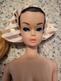 Mattel 1962 Midge Barbie Fashion Queen Fashion Dolls