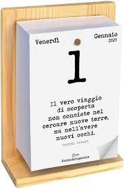 Cresciamo e impariamo insieme, giorno dopo giorno. Calendario Geniale 2021 L Originale Supporto Legno Di Abete Naturale Idea Regalo L Unico Con Bonus Digitali Leggi Ogni Giorno Una Frase E Il Pensiero Filosofico Calendario Con Scatola Amazon It Cancelleria E Prodotti Per
