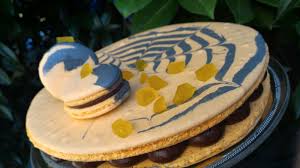 Macaron Geant Halloween Chocolat Orange Grand Marnier Chocolat Orange Grand Marnier Macaron