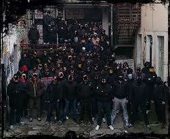 Kaiserslauter hooligans gegen dynamo dresden hools 100% offiziell aufnahmen vor und nach dem fight. Facebook