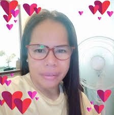 Show your Pag-MAMAhal for Mom through a delicious feast made for sharing.  Because nothing says "I love you" like good food and warm moments together.  💐🍗​ Buy 6pcs Uncle John's Fried Chicken