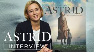 De ses débuts jusqu'à ses projets à venir. Astrid Interview Mit Alba August Youtube