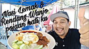 You'll find a lot of classic malay dishes to accompany your nasi lemak, like tempeh, chicken curry, and a variety of sambal (squid, beef lung, anchovies). Nasi Lemak Wanjo Kg Baru Youtube