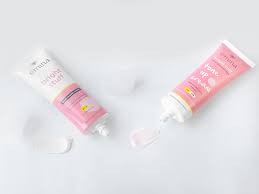 Namun, sebelum mencoba 10 langkahnya, yuk cari tahu dulu apa kata tak hanya produknya, tren perawatan wajah ala korea juga selalu ramai dibicarakan. Beauty Journal Situs Kecantikan Dan Gaya Hidup Andalan Wanita Masa Kini