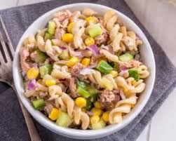 Salade De Pates Composee Simplissime Au Thon Et Mais Recette Salade De Pates Salade De Pates Salade Pour Barbecue