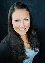 Crystal Lombardi's Instagram, Twitter & Facebook