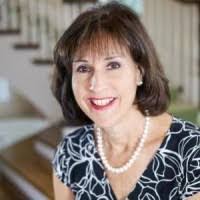 Renee Abel's Instagram, Twitter & Facebook