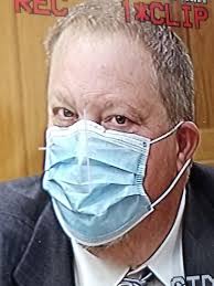 Man accused of embezzling more than $100,000 from Lincoln Co. primary care  sentenced