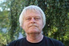 Carsten Mortensen's Instagram, Twitter & Facebook