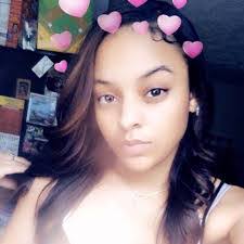 Kiana Garrett's Instagram, Twitter & Facebook