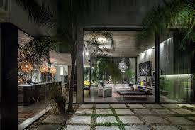 Welcome to house & garden. Tree Slots Into Facade Of Eucalyptus House By Paritzki Liani Architects