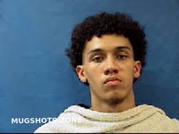 THOMAS-KAUFFMAN DARIEN 08/30/2022