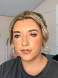 Kelly Wilson Makeup and Threading Artist