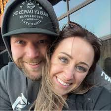 Will a 4 seater fit in an 8.5x20 enclosed trailer?