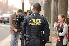 Nov 07, 2018 · will the police open my door when i am locked out? Can The Police Search Your Phone Computerworld