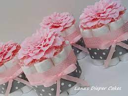 Four Gray And Pink Flowers Mini Diaper Cake Baby Shower Etsy Regalos De Baby Shower Tortas Pasteles De Panales Mini Pasteles De Panales