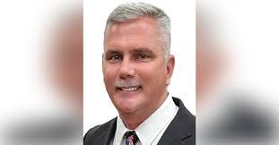 Keri Cochran's Instagram, Twitter & Facebook