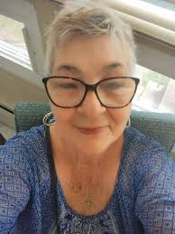 Hi everyone, Just wanted to introduce myself! I have followed Steinmetz  Family Farm since I saw the video of Hope's difficult birth! Love this  family and all of their animals! So glad