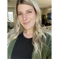 Cassandra Ouellette's Instagram, Twitter & Facebook