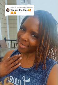 Replying to @TishaNickee Yes I did. #diaryofabrownlocchic #haircut #s...