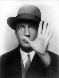 Dada and dadaism : Paris