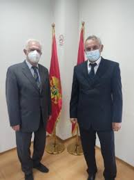 Fireste ca muntenegru nu este membru al zonei euro, pentru ca nu. Intalnirea Mitrovic Ardeleanu Romania Este Un Partener Puternic In Procesul De Aderare A Muntenegrului La Ue Ambasada Romaniei In Muntenegru