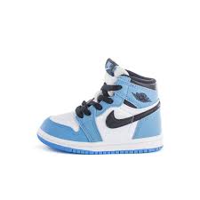 Shop the latest styles designed for on & off the court. Die Heissesten Jordans Gibt Es Bei Uns Im Brooklynshop Brooklyn Footwear X Fashion
