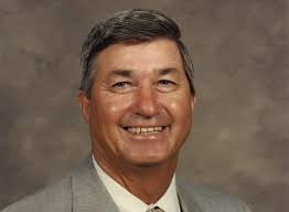 Bruce Rockne Holbrook, 1932-2019