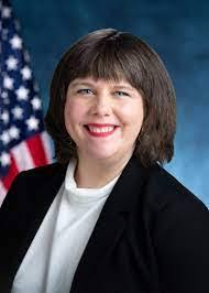 Ansley Engwall's Instagram, Twitter & Facebook