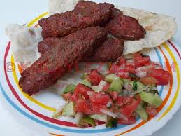 Evde Adana Kebap Yapimi Kiyma Kebabi Yemek Tarifi Kebap Yemek Gida