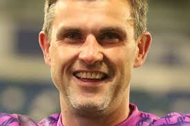 Glentoran bring in duo as Elliott Morris signs new deal