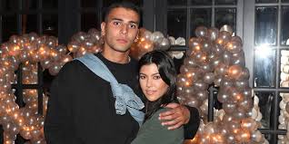 May 21, 2021 · kim kardashian accused kourtney kardashian of degrading her nanny in public on keeping up with the kardashians—get the details of their latest drama here. How Kourtney Kardashian Reacted To Younes Bendjima S Shady Instagram Comment