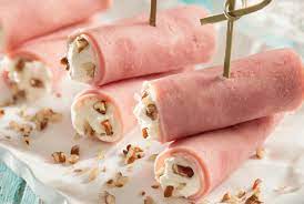 La cuarentena por el coronavirus no es un impedimento para disfrutar de un cumpleaños, aunque sea en la intimidad, ¡haz una fiesta con ricos platos!te animamos a apuntar estas ideas de comida para cumpleaños en casa. Aperitivos Para Fiestas De Cumpleanos Economicos