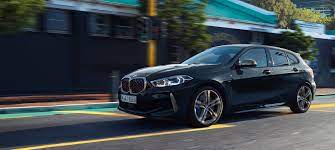 26090496 we use cookies that are essential for this website to function and to improve your user experience. Bmw M135i Xdrive Modelle Technische Daten Preise Bmw De